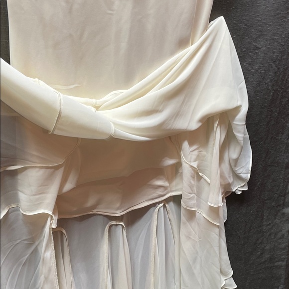 Abercrombie & Fitch Elegant plunge godet Cream Maxi Dress - Picture 8 of 9